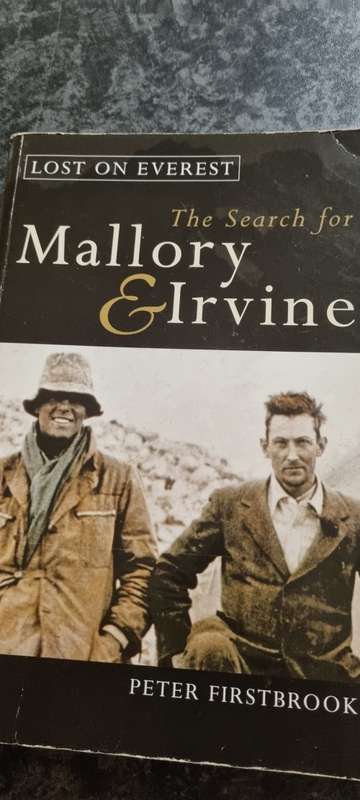 Lost on Everest. The search for Mallory and Irvine. Peter Firstbrook