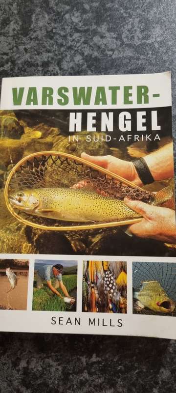 Varswaterhengel in Suid-Afrika. Sean Mills.