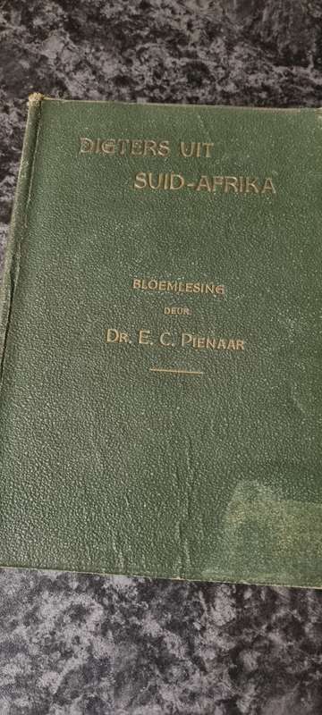 Digters uit Suid-Afrika. Bloemlesing deur Dr EC Pienaar.