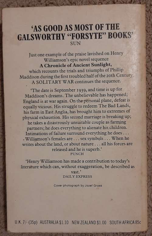 A Solitary War  Author: Henry Williamson