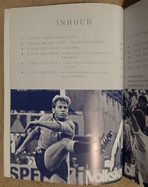 Hou by die Blou: 75 Jaar van die Blou Bulle Rugbyunie - Author: Wim van der Berg