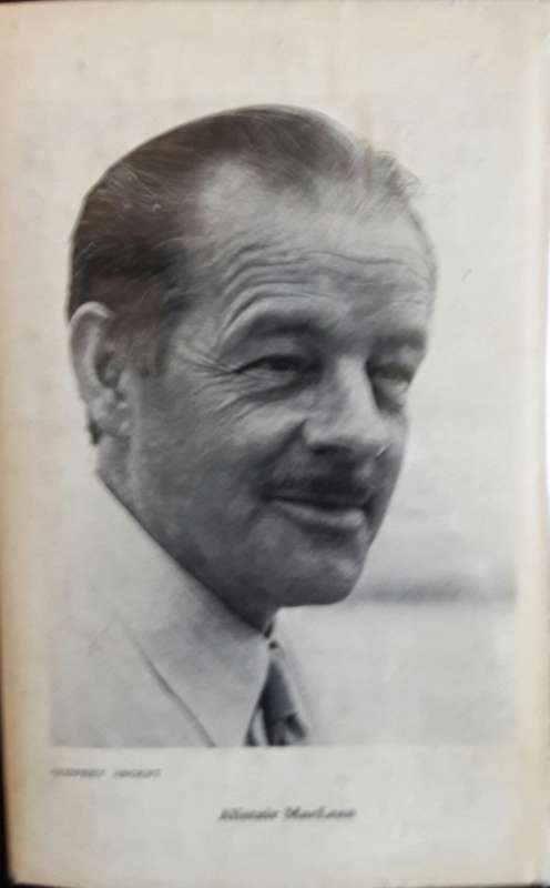 Circus -Alistair Maclean