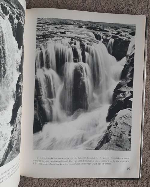 A Camera in Quathlamba: Photographing the Drakensberg - Author: M.L. Pearse
