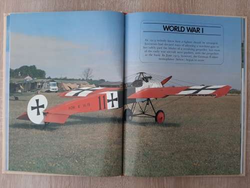 Fighter Aircraft - Author: Bill Gunston