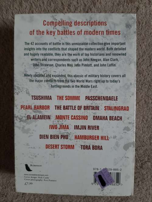 The Mammoth Book of Modern Battles - Edited:  Jon E. Lewis