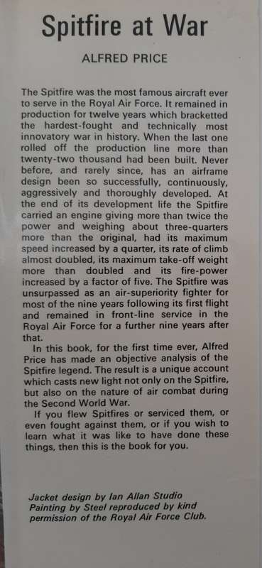 Spitfire at War - Alfred Price