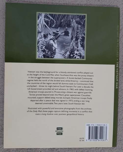 History in Pictures: The Vietnam War - Author: Robert Hamilton