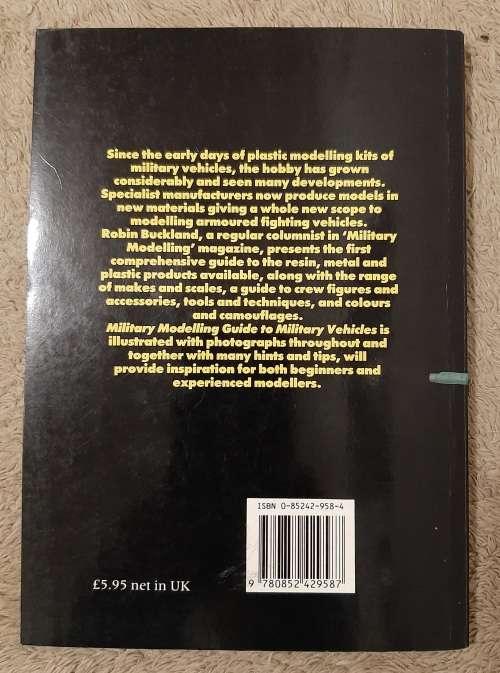 Guide to Military Vehicles - Author: Robin Buckland
