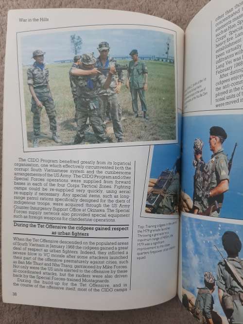 The Green Berets: U.S. Special Forces, Elite Forces - Editor: Ashley Brown