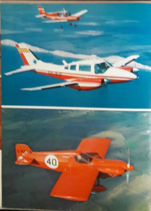 Aircraft - David Mondey