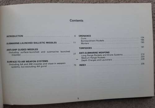 Jane`s Pocket Book 9 of Naval Armament - Edited: Denis Archer