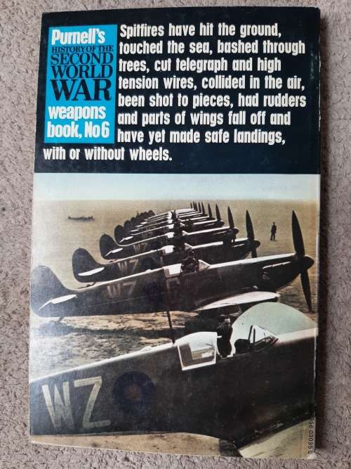 Spitfire, Introduction by Air Vice-Marshal `Johnnie` Johnson - Author: John Vader
