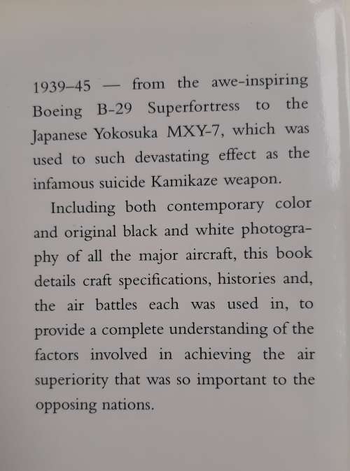 Aircraft of World War II: A Visual Encyclopedia - Author: Michael Sharpe, Jerry Scutts and Dan March