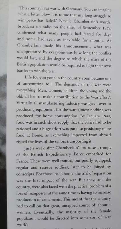Images of War: The Home Front - Author: Maureen Hill