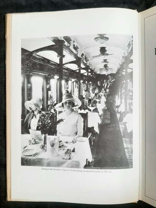 Railway Dining Cars in South Africa: History & Development - Author: H.L. Pivnic