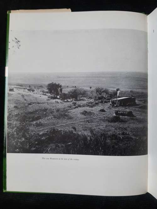 Wagon-tracks & Orchids: Early days in Sandton - Author: Juliet Marais Louw