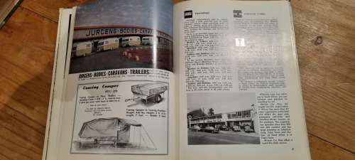 The Golden City. Tourist Profile of Johannesburg. Frank De Freitas.