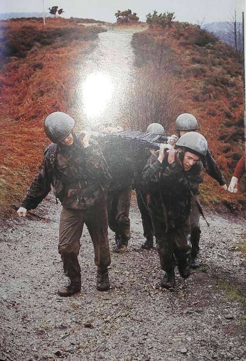 The Paras - Frank Hilton