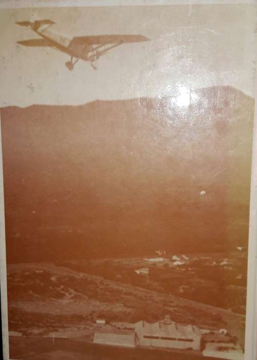 Wingfield - A Pictorial History by Gerry de Vries SIGNED
