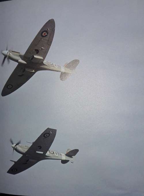 Supermarine Spitfire - Chaz Bowyer