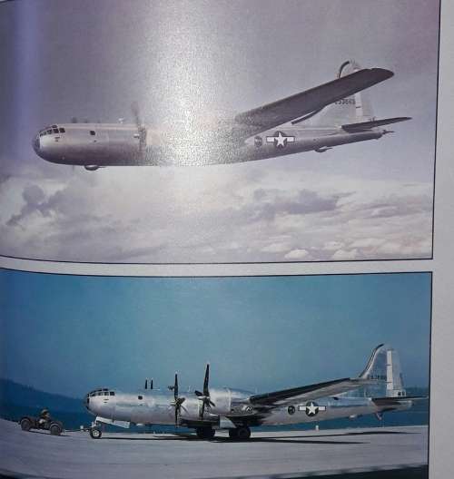 B-29 SuperFortress - John Pimlott