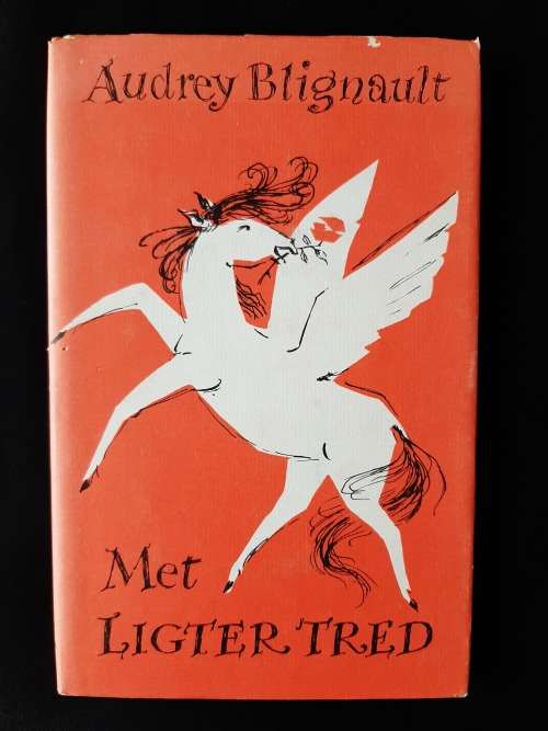 Met Ligter Tred by Audrey Blignault