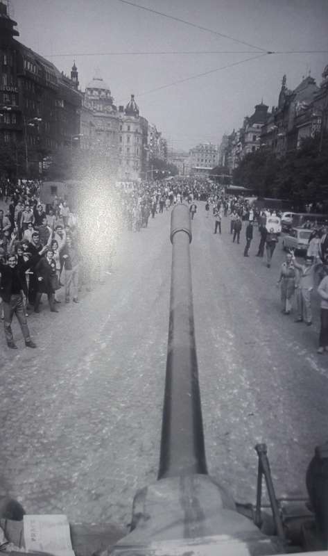 Witness - The World`s Greatest News Photographers - Reuel Golden