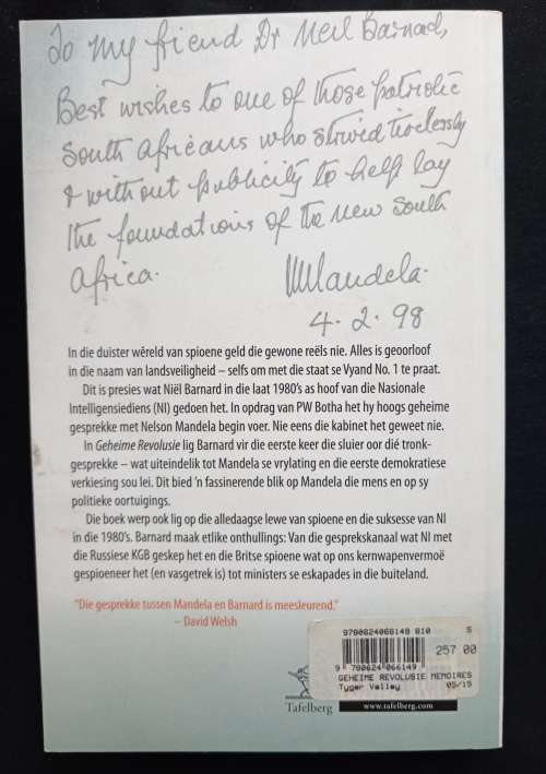 Geheime Revolusie: Memoires van n Spioenbaas by Niël Barnard soos vertel aan Tobie Wiese