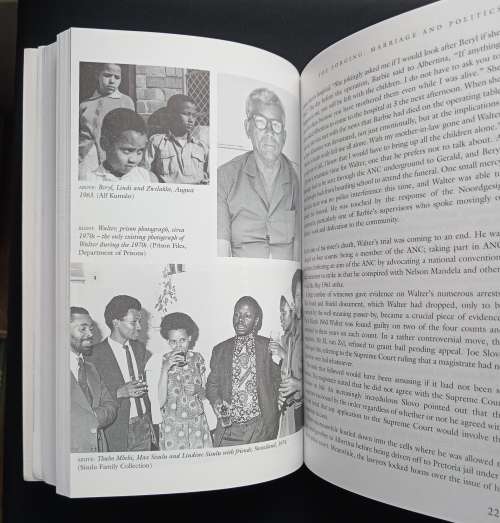 Walter & Albertina Sisulu: In Our Lifetime by Elinor Sisulu