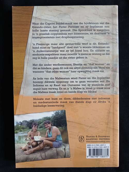 Hande klap vir Afrika by Pieter Pieterse