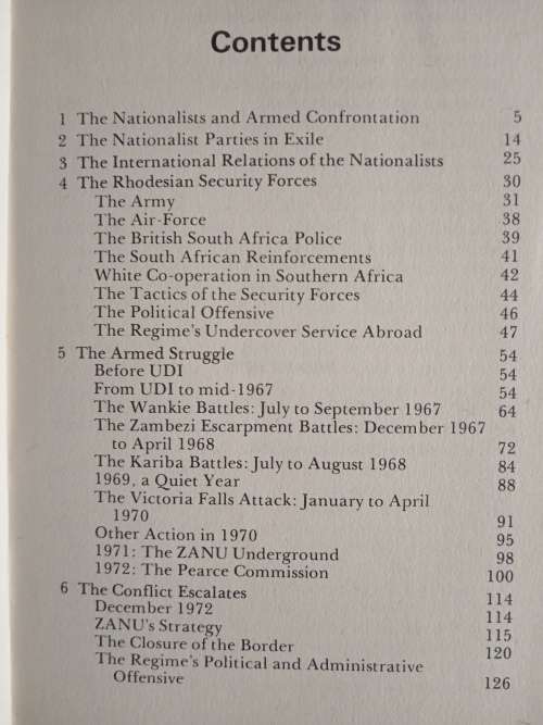 The Fight for Zimbabwe: The armed Conflict in Southern Rhodesia since UDI by Kees Maxey