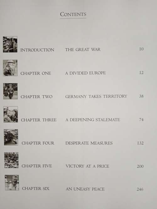 The History of World War I in Photographs by R. Hamilton with photographs by the Daily Mail
