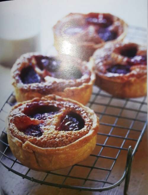 Fruity Treats - MyFavourite Recipes
