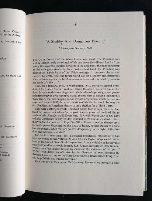 1940 The World in Flames by Richard Collier