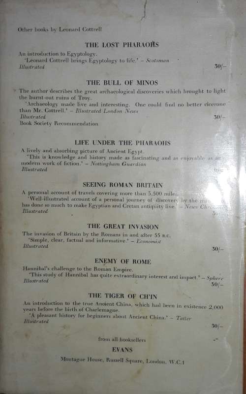 The Lion Gate - Leonard Cottrell