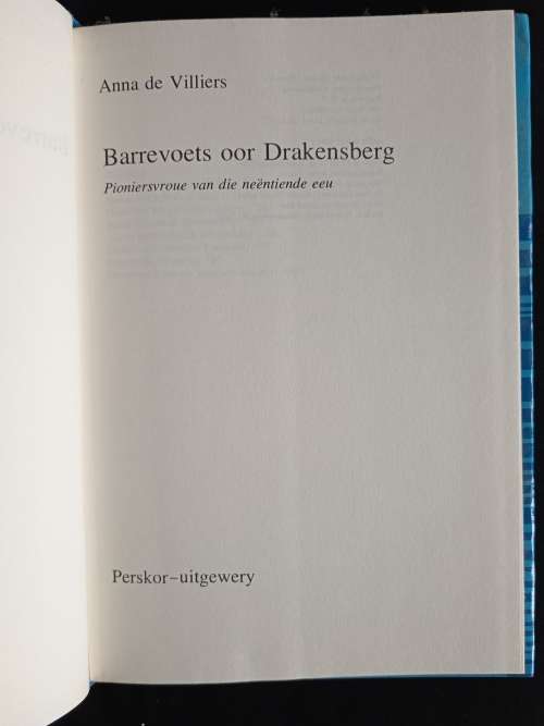 Barrevoets oor Drakensberg by Anna de Villiers