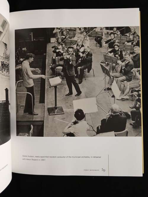A Century of Symphony: The story of Cape Town`s Orchestra by L. Heyneman & S. de Kock Gueller