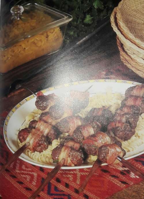 Short-Cut Cookbook - Annette Human