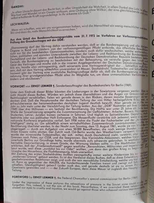 Es Geschah An Der Mauer/It Happened At The Wall by Dr. Rainer Hildebrandt
