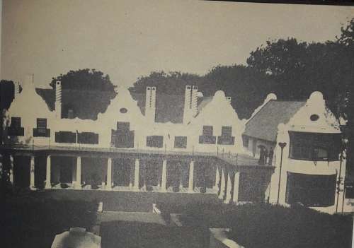 Rondebosch And Round About Adele Naude