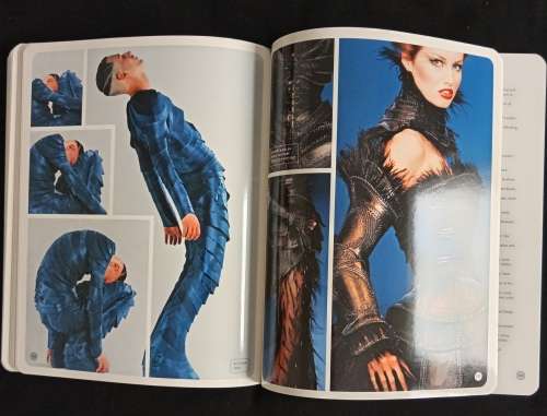 Super Heroes Fashion & Fantasy by Andrew Bolton