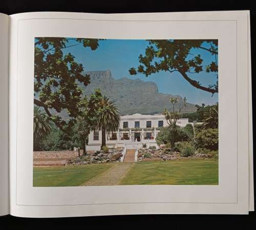Beautiful Homesteads of the Western Cape by Ray Ryan