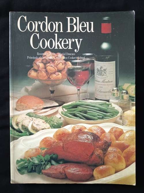 Gordon Bleu Cookery by Rosemary Hume & Muriel Downes