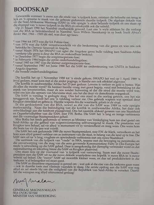 Suid-Afrikaanse Weermag Oorsig South African Defence Force Review 1990 Edited by Maj. A de la Rey