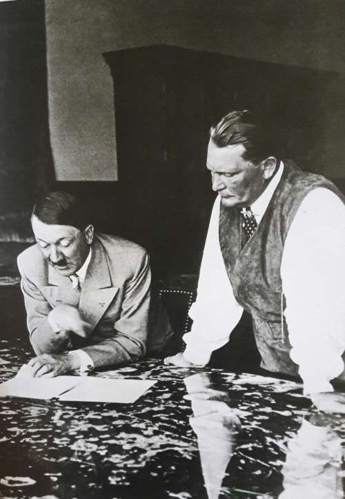 The Hitler Years - A Photographic Documentary - Ivor Matanle