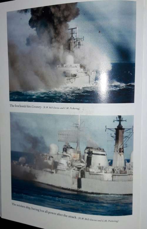 Four Weeks In May - The Loss of HMS Coventry - A Captain`s Story - David Hart Dyke