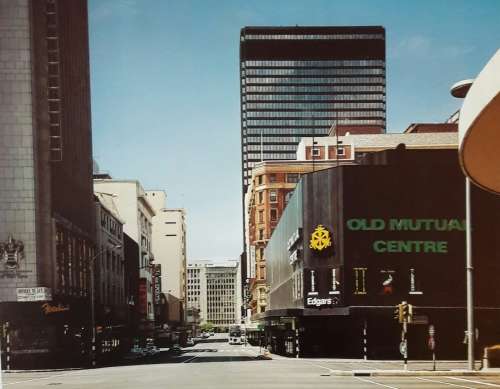 A City That Changed Its Face - Ray Ryan