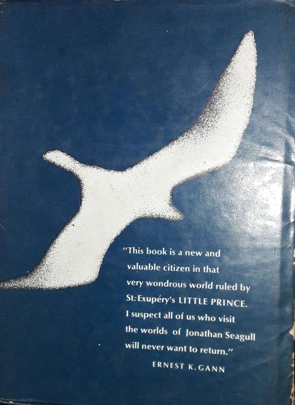 Jonathan Livingston Seagull - Richard Bach