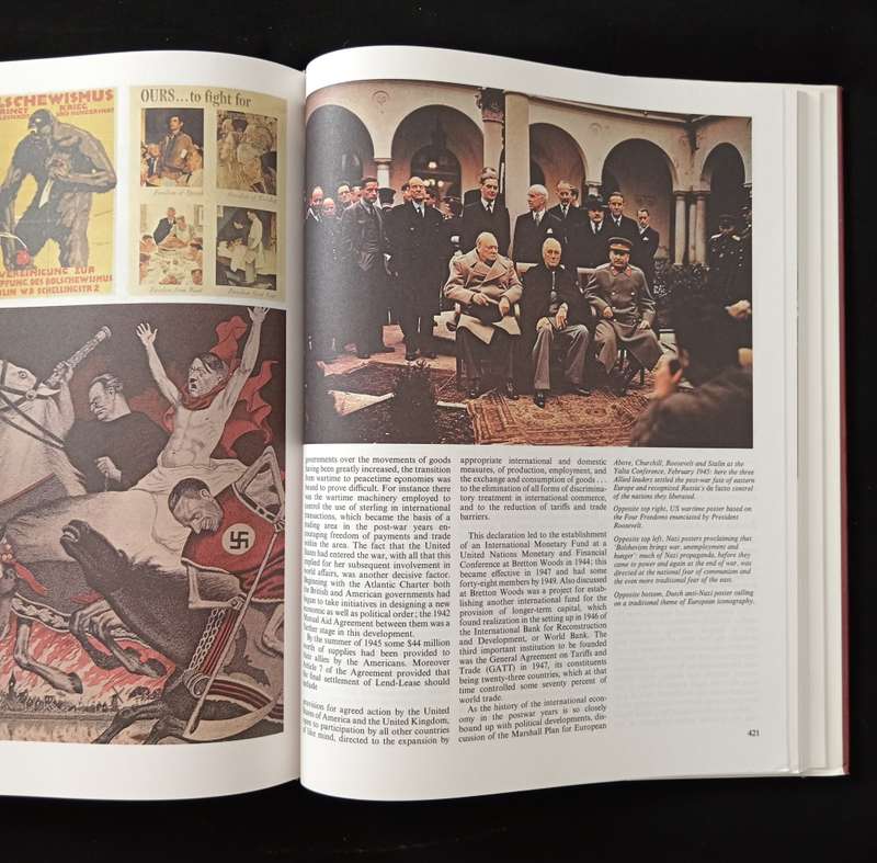 An Illustrated History of the Modern World by General Editor Esmond Wright