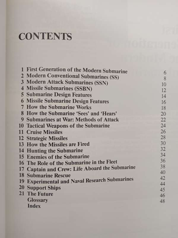Modern Military Techniques Submarines by Tony Gibbons